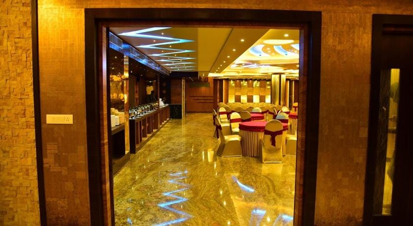Hotel White Rock Hotel in Bengaluru