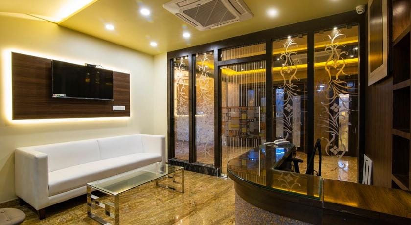 Hotel White Rock Hotel in Bengaluru