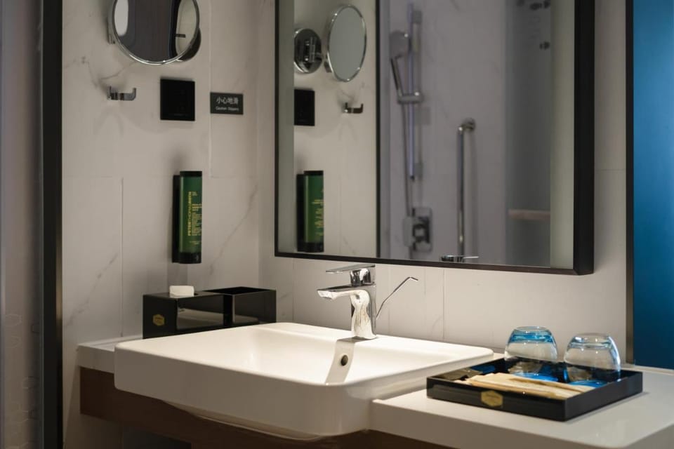 Hampton by Hilton Beijing South Railway Station Hotel in Beijing
