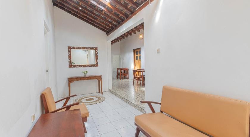 GRIYA BANSU : Ndalem Ibu Vacation rental in Yogyakarta