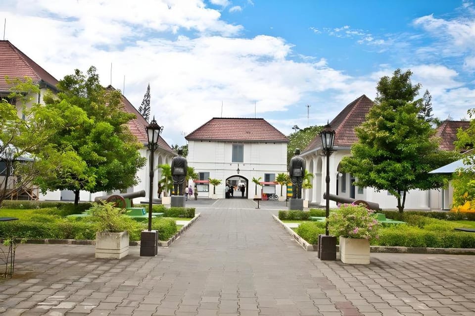 GRIYA BANSU : Ndalem Ibu Vacation rental in Yogyakarta