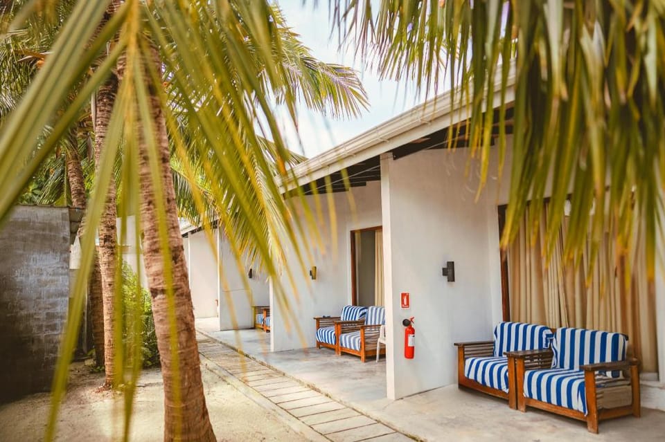Madi Giri Guest House Bed and Breakfast in Maldives