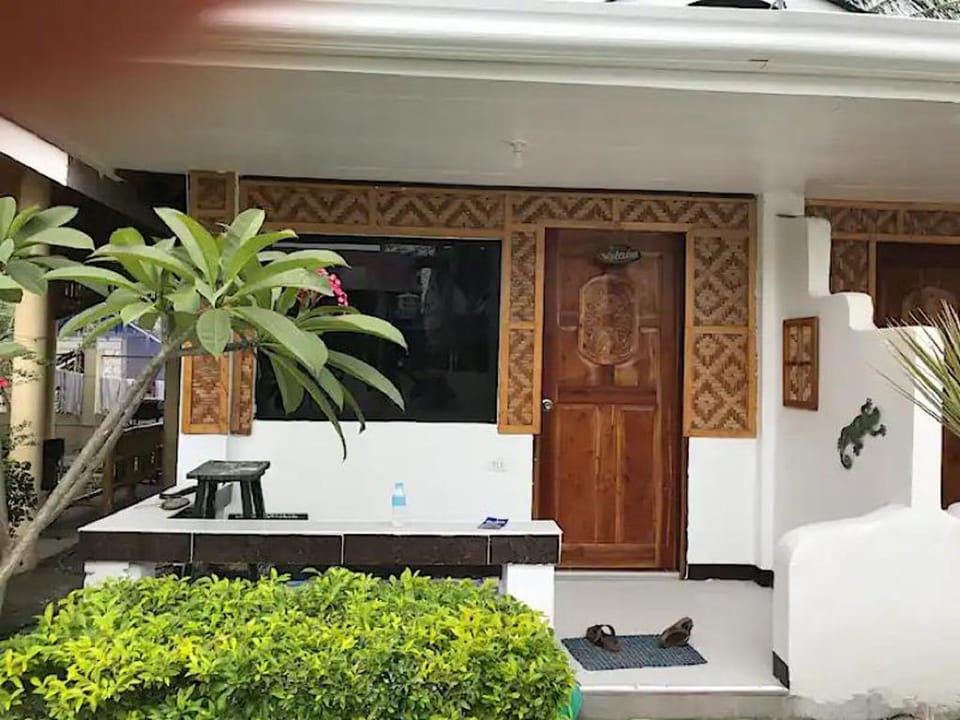 Combined Holiday Cottage (A) Vacation rental in Central Visayas