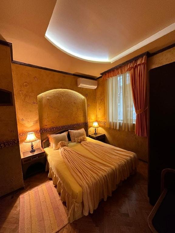Petra Guest House - Room for two Vacation rental in Gabrovo, Bulgaria