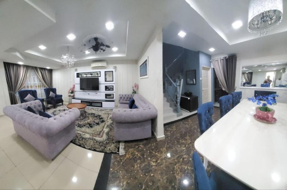 HANI RAISHA HOMESTAY, SEKSYEN 7 SHAH ALAM Vacation rental in Selangor, Malaysia