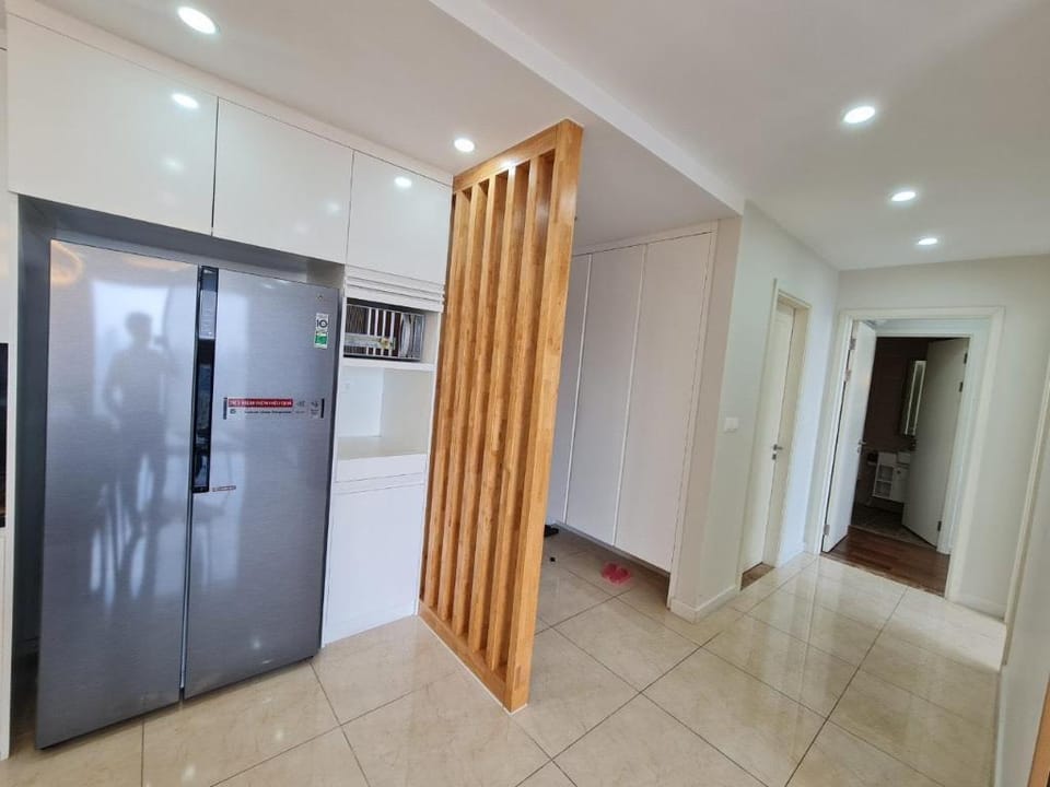 BH VINHOMES DCAPITAL 2BDR 2BTR APRT,near CHARMVIT Apartment in Laos