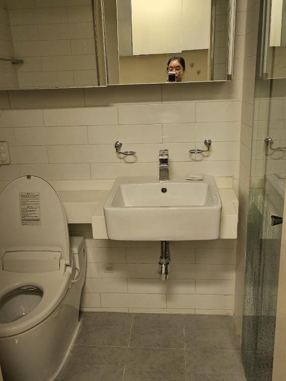 Urban Space Sinnonhyun#2-minute walk to Eonju Station#8-minute walk to Sinnonhyeon#Apartment Apartment in Seoul