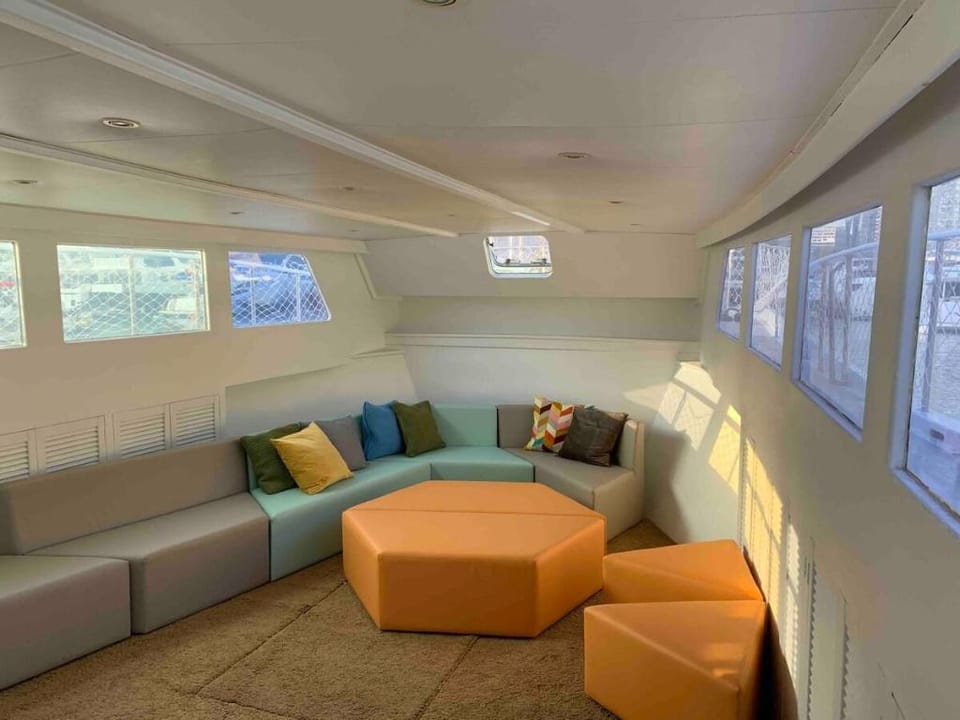Victoria Houseboat Vacation rental in Hong Kong