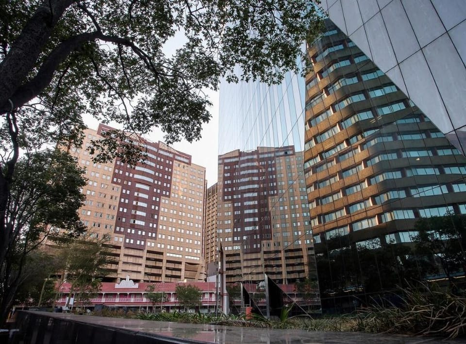 City Scape Views - The Franklin 1610 Apartment in Johannesburg