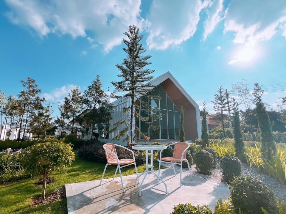 De Minimal Cafe & Resort Vacation rental in Laos