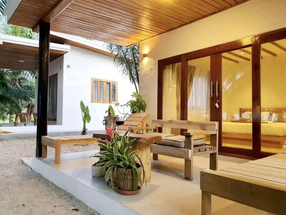 1  room jacuzzi sea view Vacation rental in Surat Thani Changwat