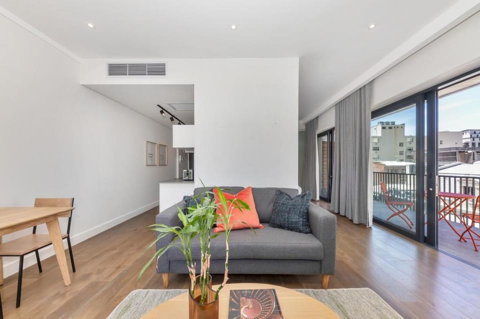 Studio with large balcony Apartment in Cape Town