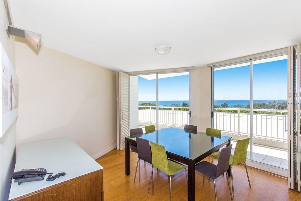 The Pool Resort Kingscliff - Two Bedroom Ocean View (2210) - Holiday Management Co. Apartment in Kingscliff