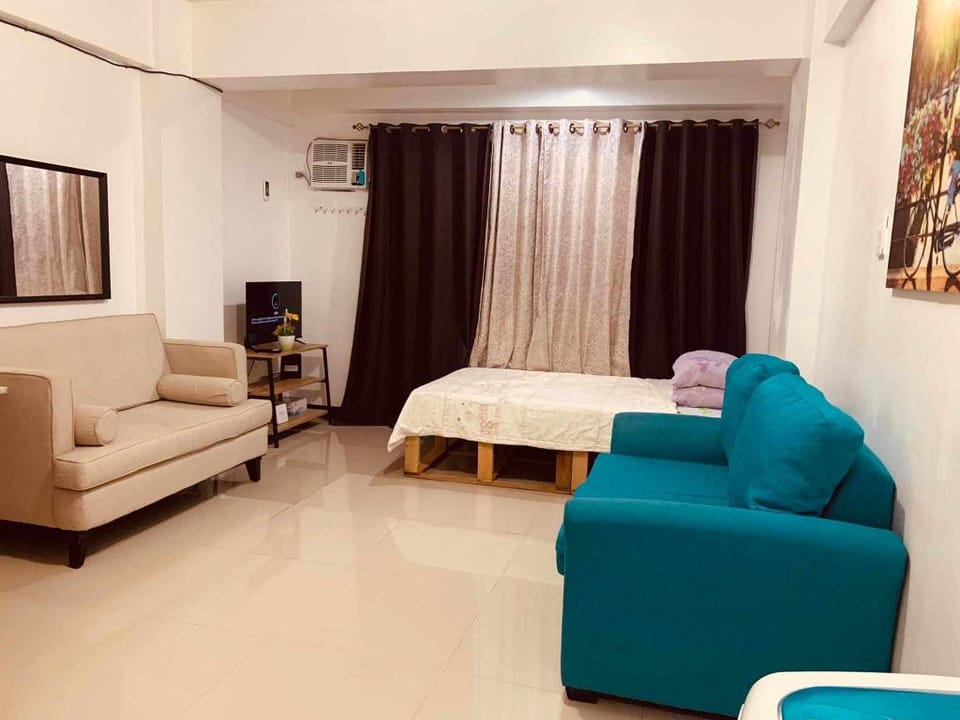 Comfy unit @ Kassel Residences Apartment in Paranaque