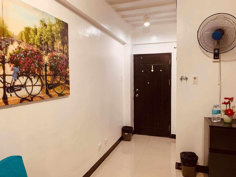 Comfy unit @ Kassel Residences Apartment in Paranaque