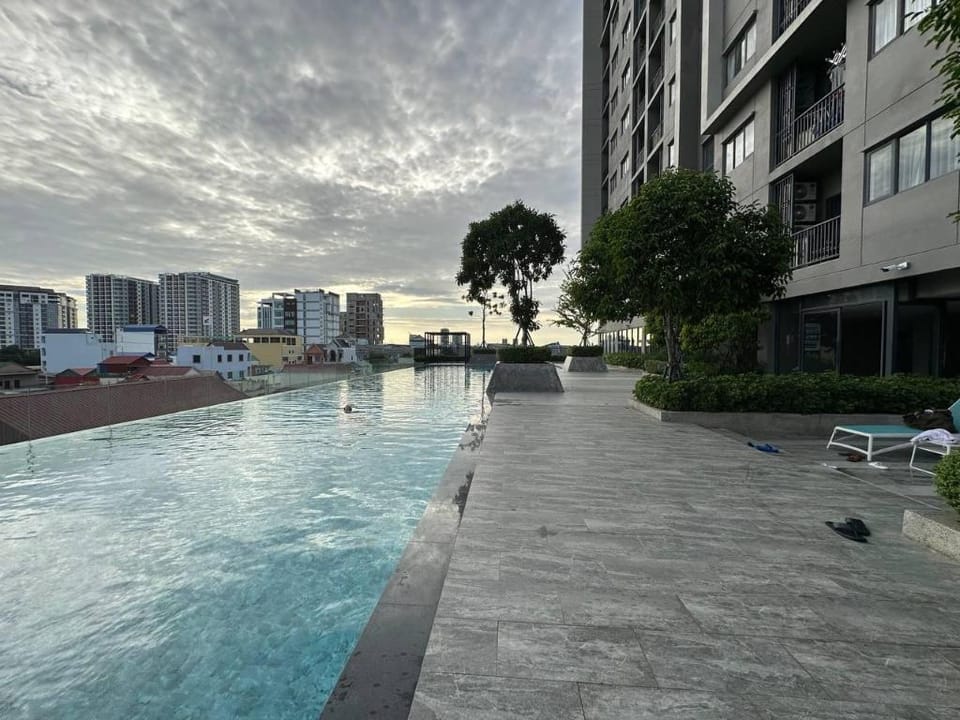 Two bedrooms fully furnished without breakfast Apartment in Phnom Penh Province