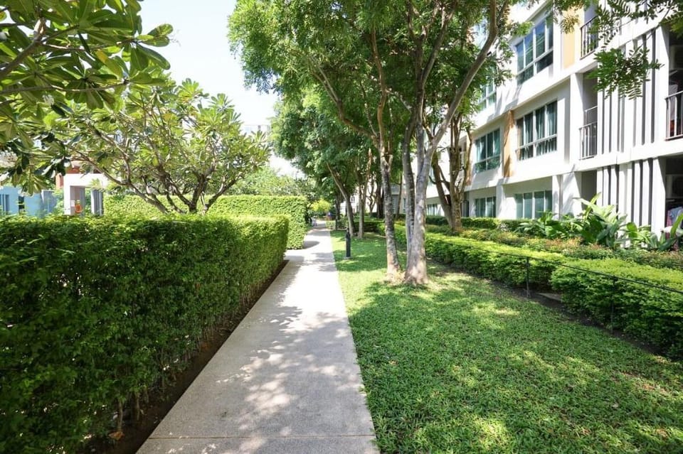 Greenery living in resort condo Apartment in Chiang Mai