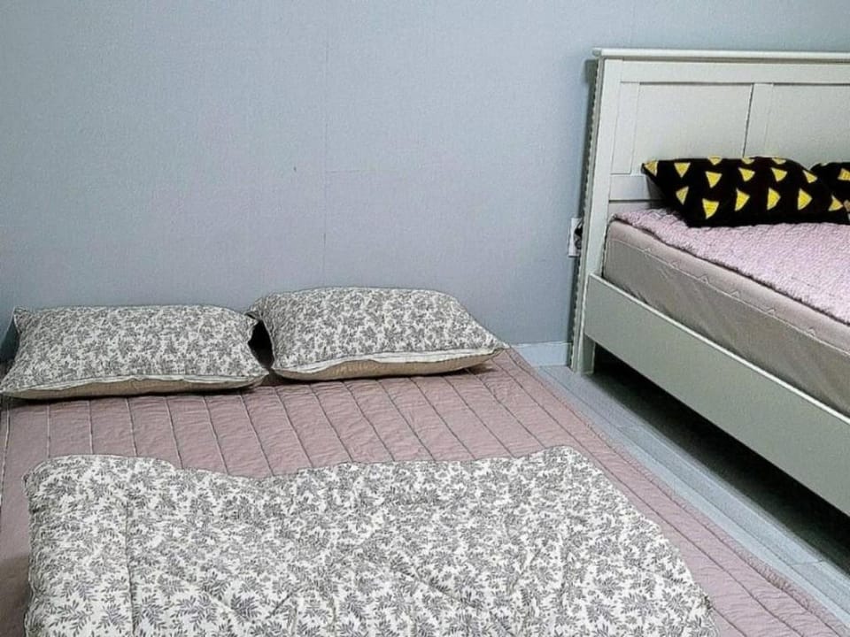 Jeju Aewol Doldam-gil Pension Bed and Breakfast in South Korea