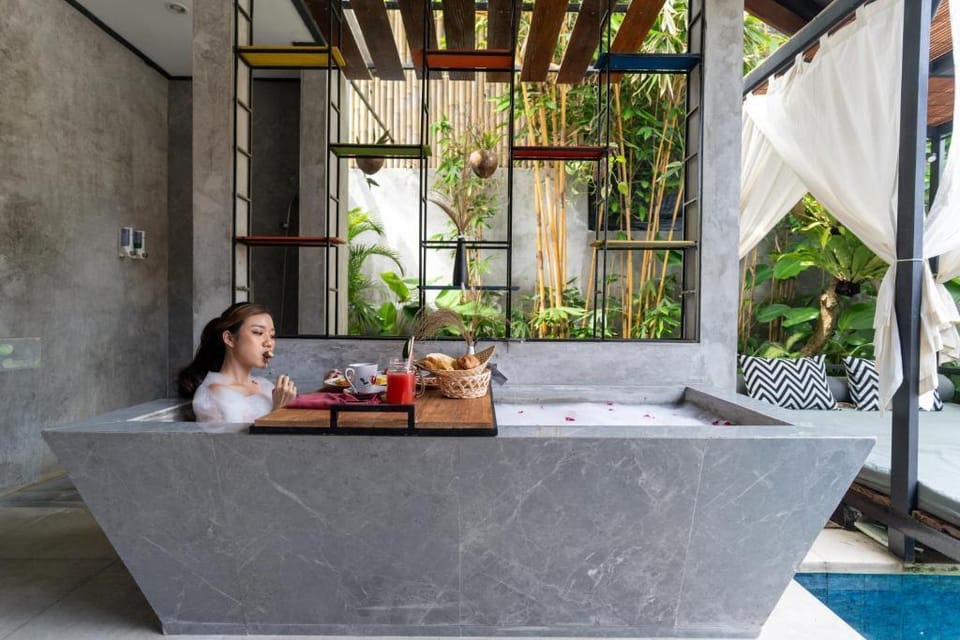 Urban Style Villa with Private Pool in Seminyak Villa in North Kuta