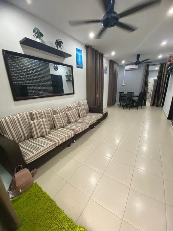Seri Warna Homestay Bukit Rangin Damai Vacation rental in Pahang, Malaysia
