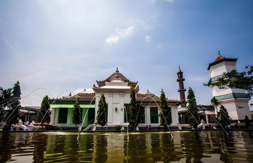 Rumah Oma Guest House Hotel in Indonesia