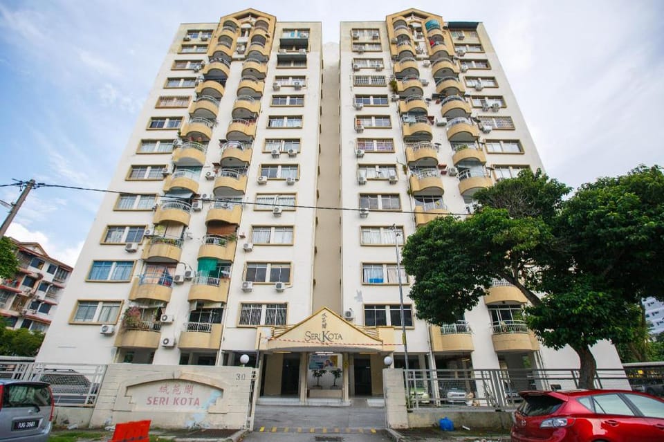 Seri Kota Apartment, George Town Apartment in George Town