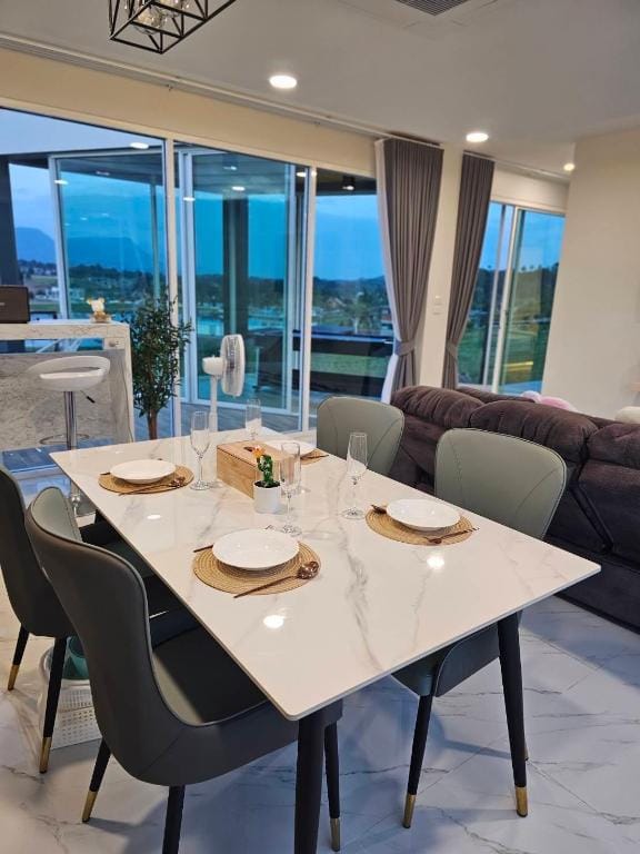Good view villa กังหันเขาค้อ Vacation rental in Laos