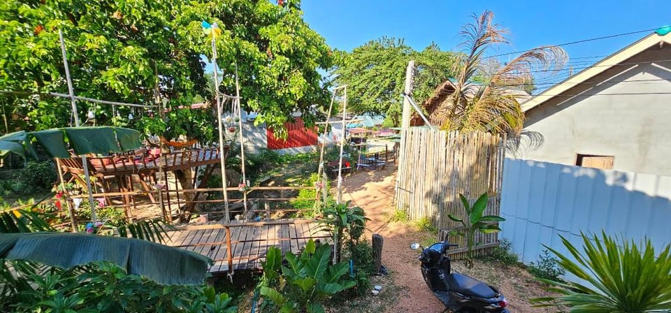 Rommai Forest Bungalows Vacation rental in Krabi Changwat