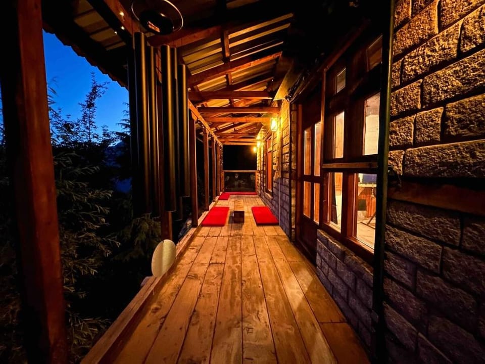 Private Room in Zen House Manali Vacation rental in Himachal Pradesh
