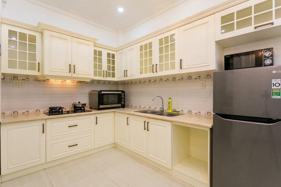Little Dough Lodge Entire 4BR House in HCMC center Vacation rental in Ho Chi Minh City