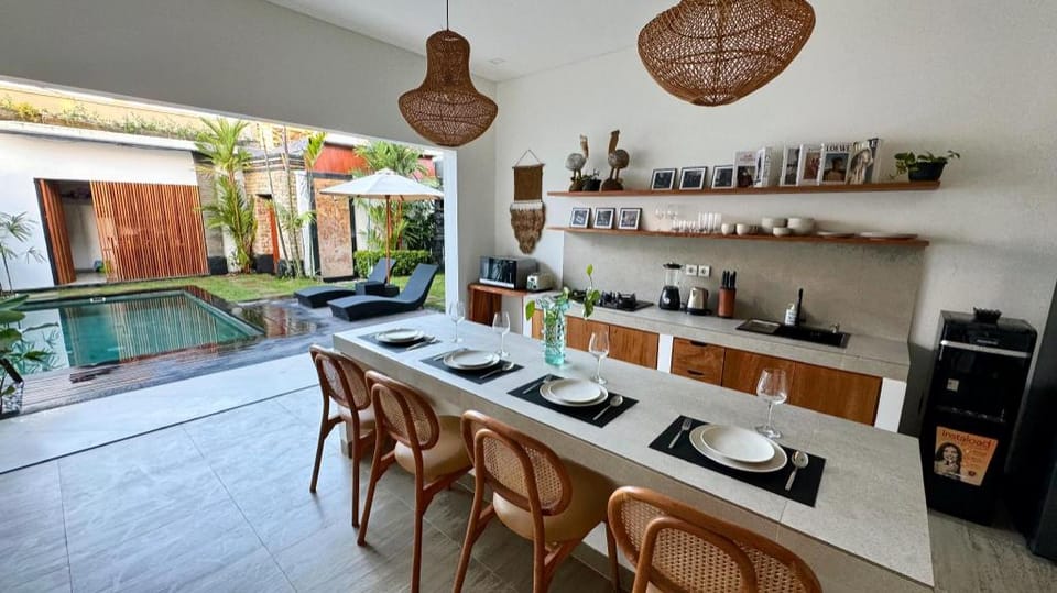 Villa NIU ,  Perfect shortcut to explore canggu Villa in North Kuta