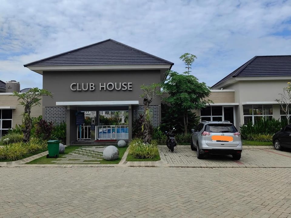 Sweet House in the City near Mall Pekanbaru Vacation rental in West Sumatra, Indonesia