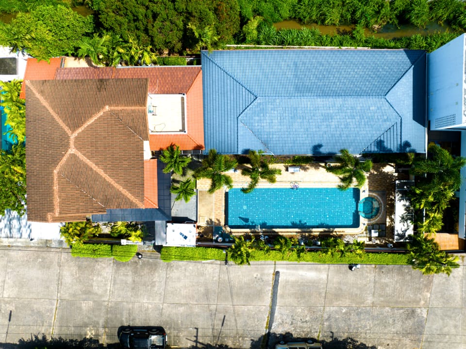 Deep trip villa phuket Room 4 Vacation rental in Chalong