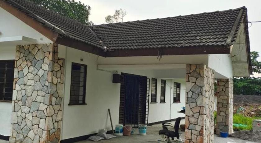 1 Hati Homestay Sepang Vacation rental in Negeri Sembilan, Malaysia