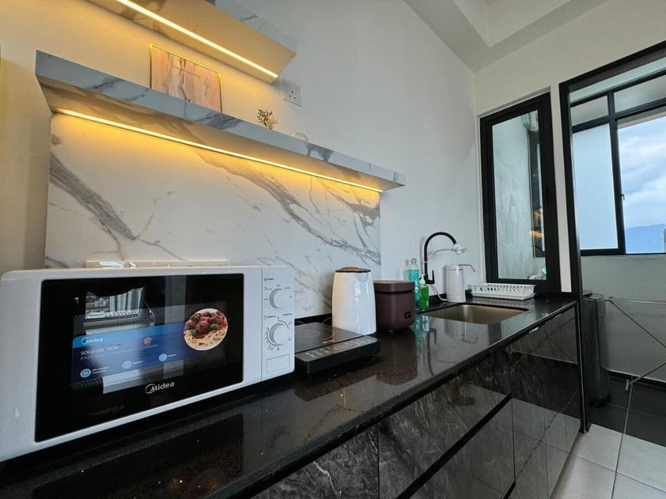 UrbanSuites [NEW]  #3B2B#8pax#Wi-fi Apartment in George Town