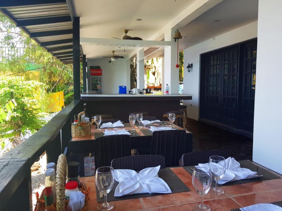 Blue Ribbon Dive Resort Hotel in Puerto Galera