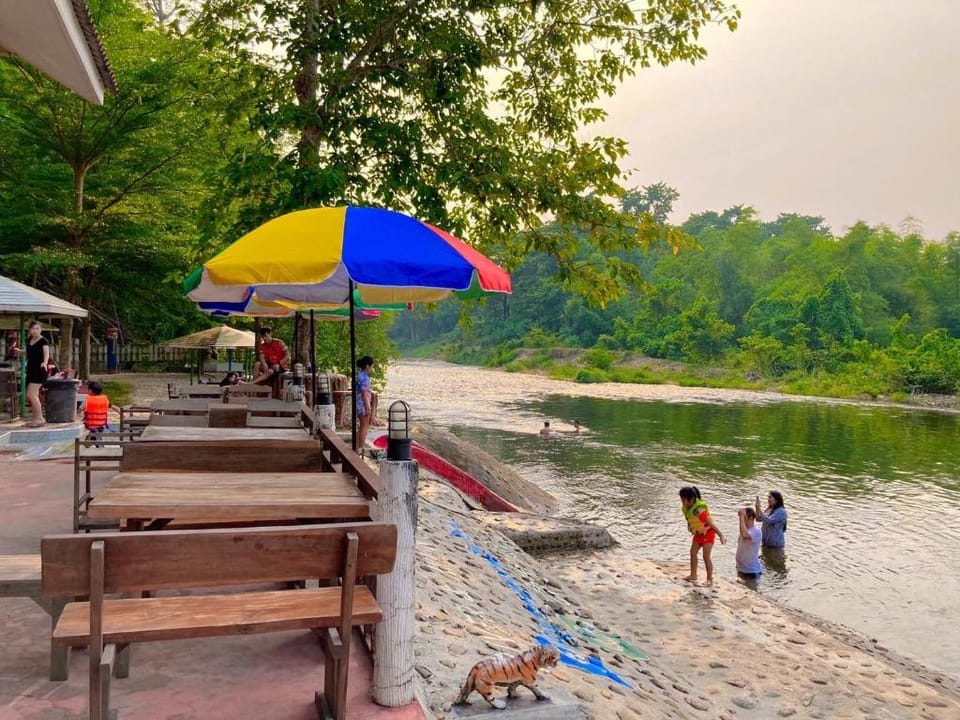 River & Mountain resort Hotel in Laos