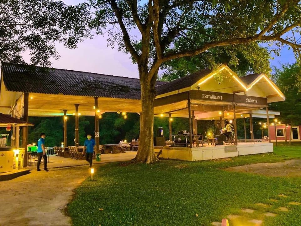 River & Mountain resort Hotel in Laos