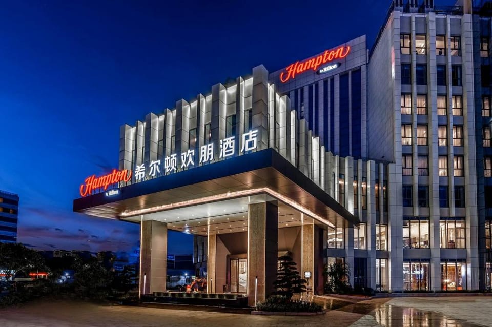 Hampton by Hilton Dongguan Central square Hotel in Guangzhou