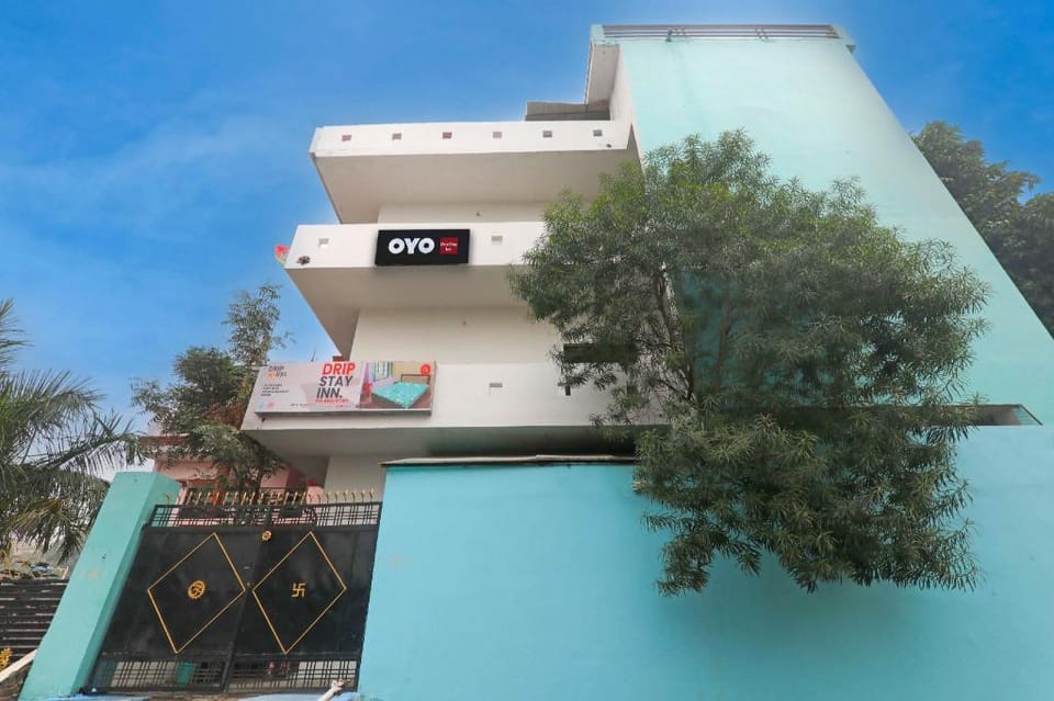 AV Hotels Hotel in Lucknow