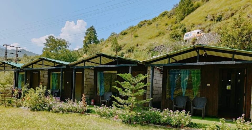 Jayara Resort And Cafe Hotel in Uttarakhand