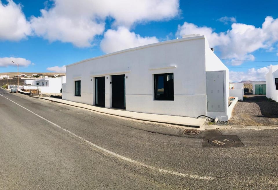 Apartment Alegranza in the beautiful Village of Mozaga, Lanzarote Apartment in Isla de Lanzarote