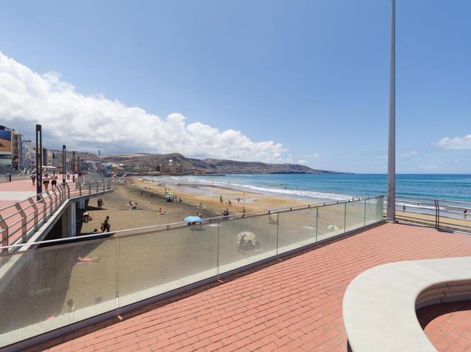 Urban Surf Beach By CanariasGetaway Vacation rental in Las Palmas de Gran Canaria