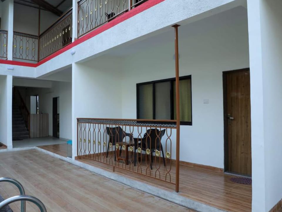 Mokalbaug Beach Resort Apartment in Alibag
