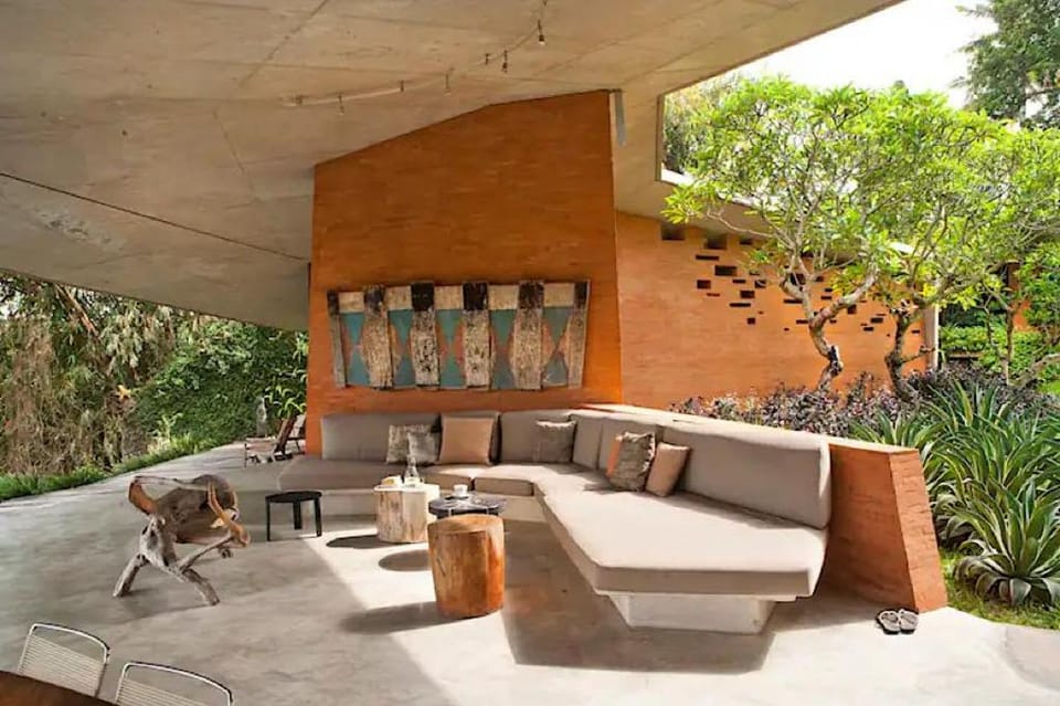 Villa in Kecamatan Ubud  3 bedrooms  3 beds  3 baths Villa in Abiansemal