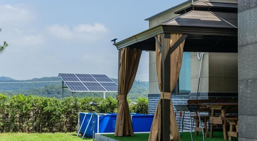 Yeoncheon Healing With Dog Bed and Breakfast in Gyeonggi-do