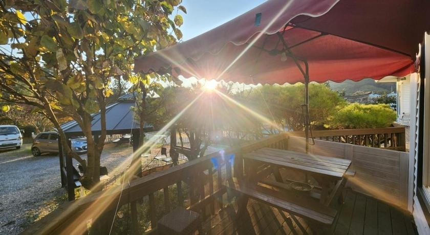 Anmyeondo Titicaca Pension Bed and Breakfast in South Korea