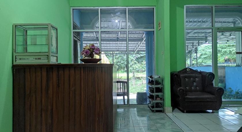 OYO 93411 Syariah Hotel Tomborang Hotel in Indonesia