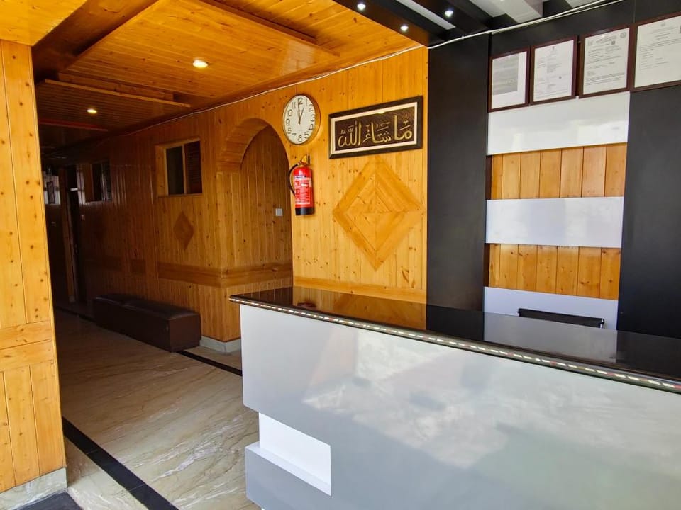 Seven Hills HotelSrinagar ByHim Haluts hospitality Hotel in India