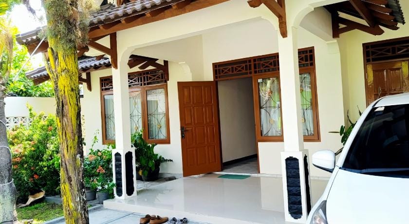 Penginapan Prambanan TRISAN Hostel in Special Region of Yogyakarta